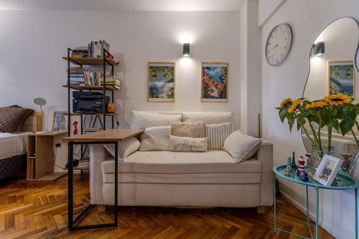VENTA MONOAMBIENTE AL FRENTE EN COLEGIALES A NUEVO 2