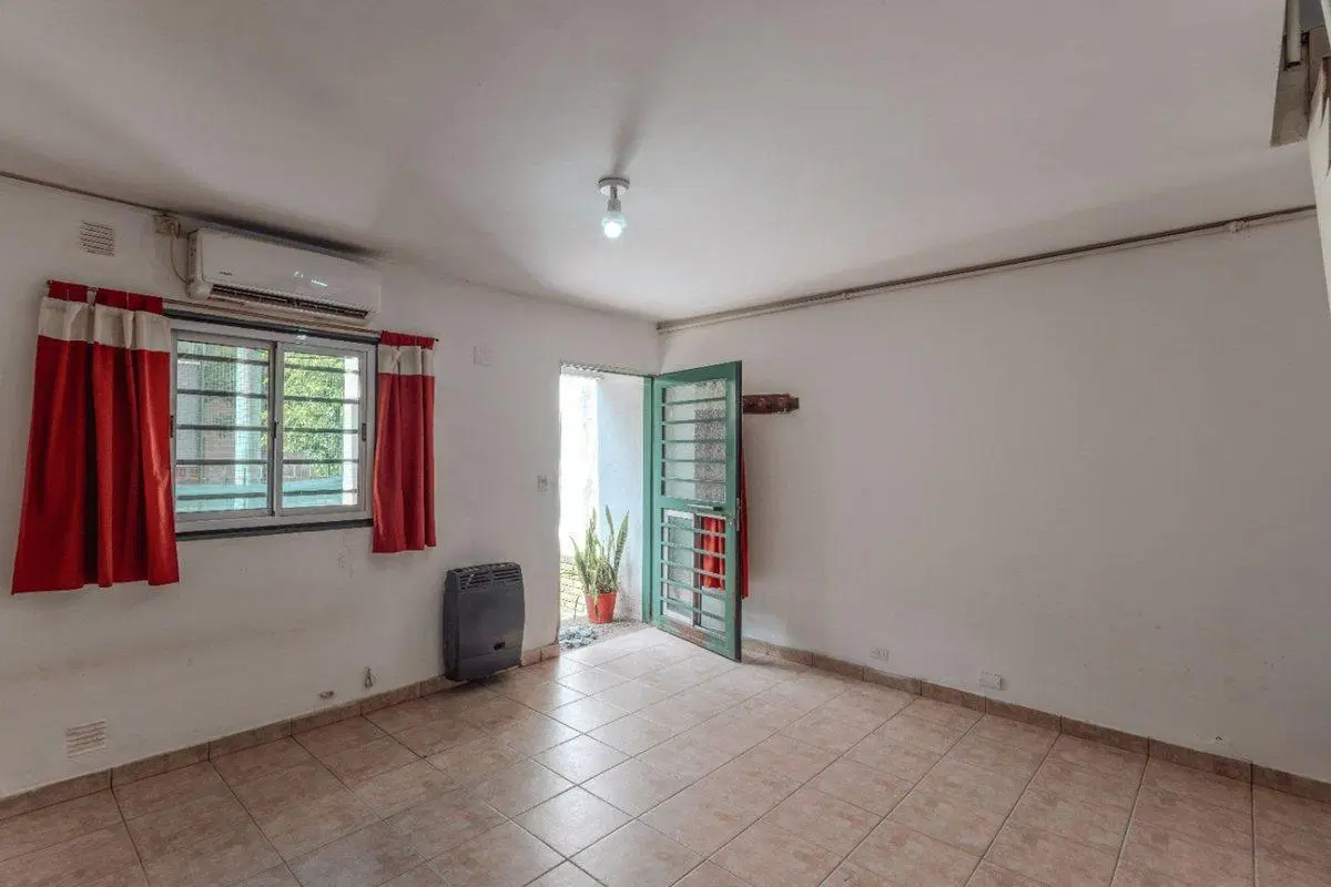 CASA DUPLEX 3 AMB EN VENTA CON PARRILLA POMPEYA 3
