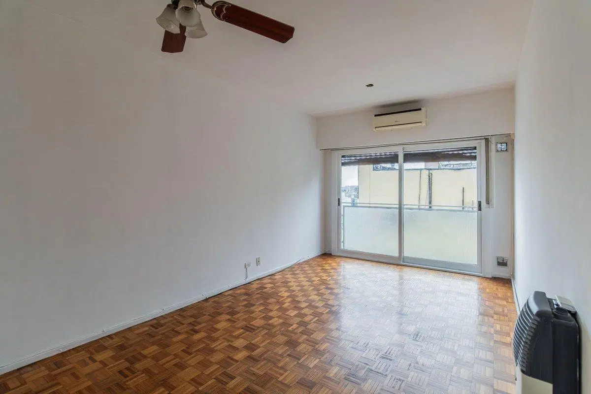 VENTA COMODO DEPARTAMENTO 2 AMBIENTES EN ALMAGRO 2