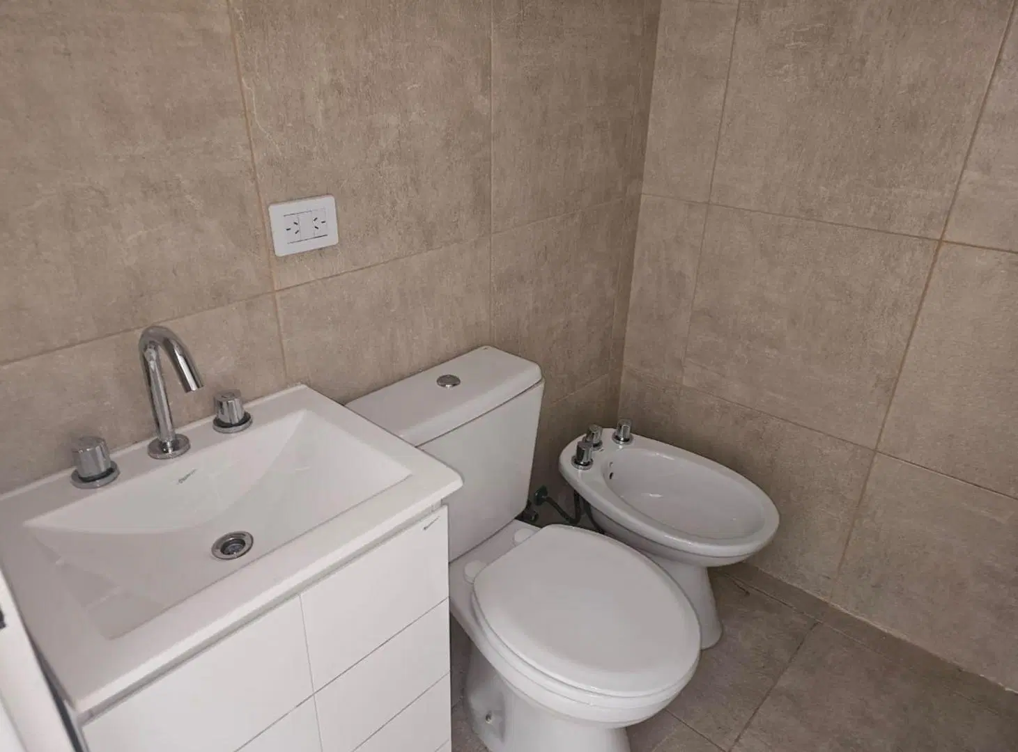 VENTA DEPTO 2 AMBIENTES AMENITIES SANTOS LUGARES 3