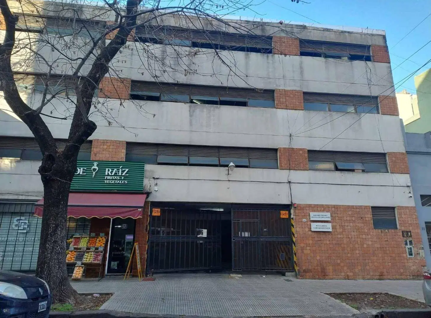 VENTA COCHERA CABALLITO 3