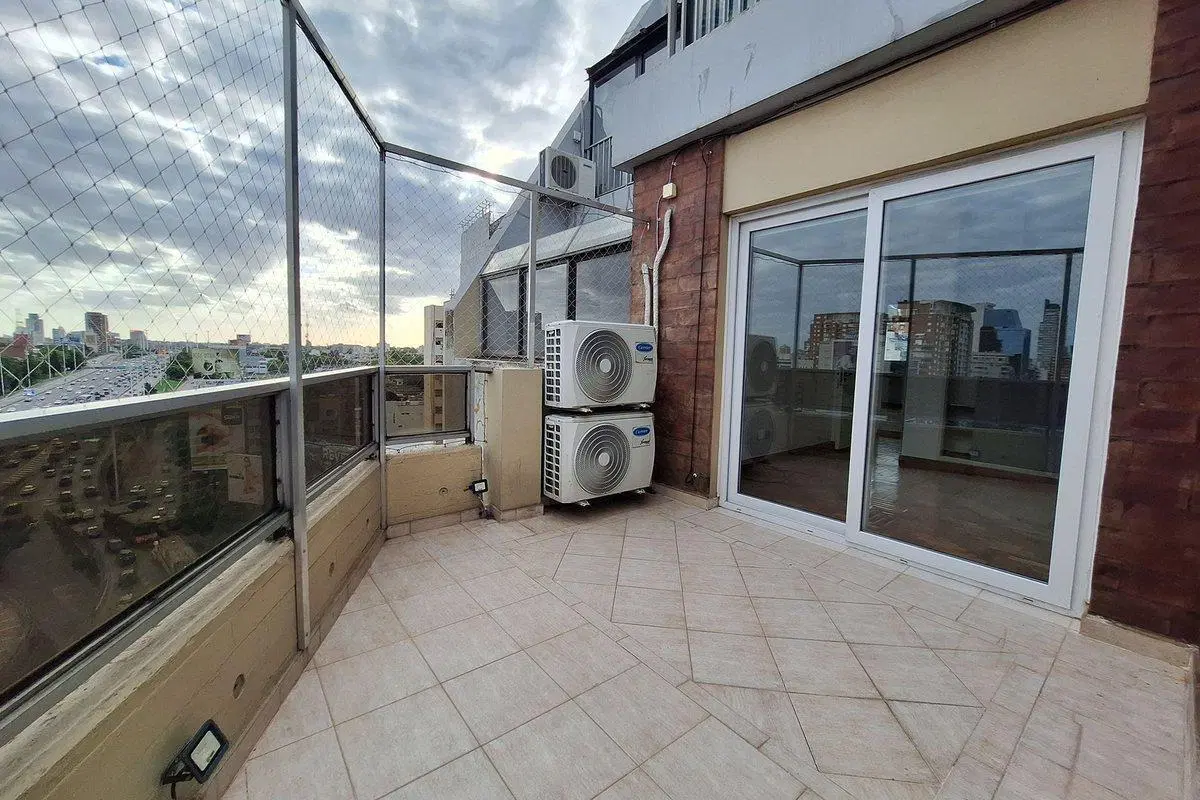 ALQUILER 4 AMBIENTES VICENTE LOPEZ BALCON TERRAZA 2