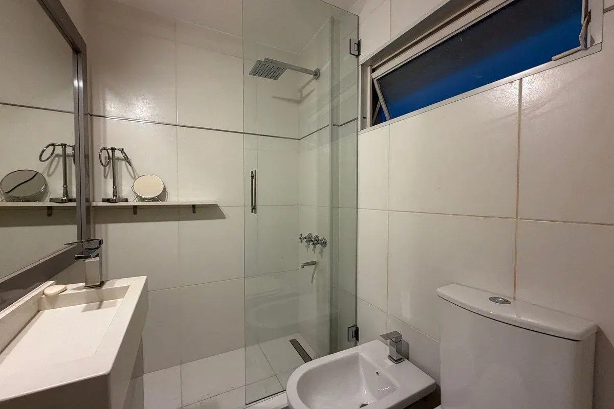 VENTA DEPARTAMENTO 2 AMBIENTES RENOVADO EN FLORES 2
