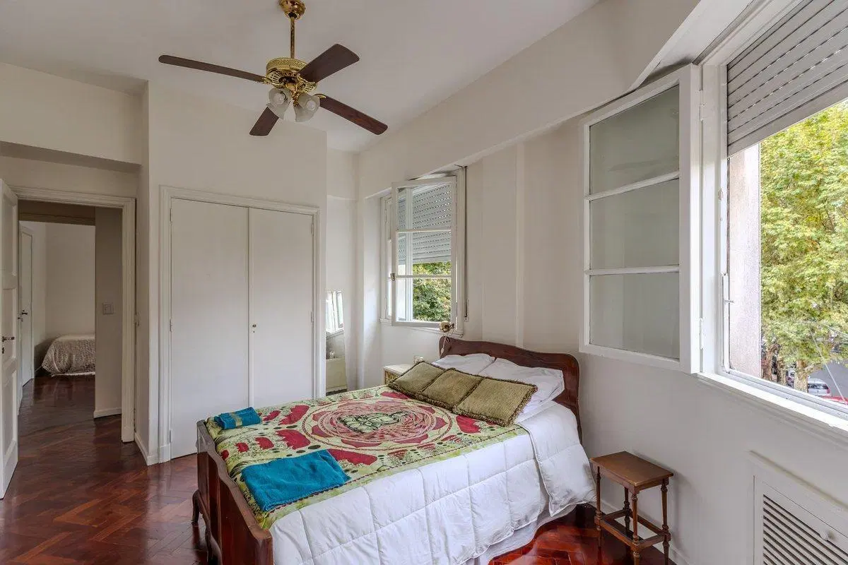 VENTA DEPARTAMENTO 4 AMBIENTES SEMIPISO CABALLITO 4