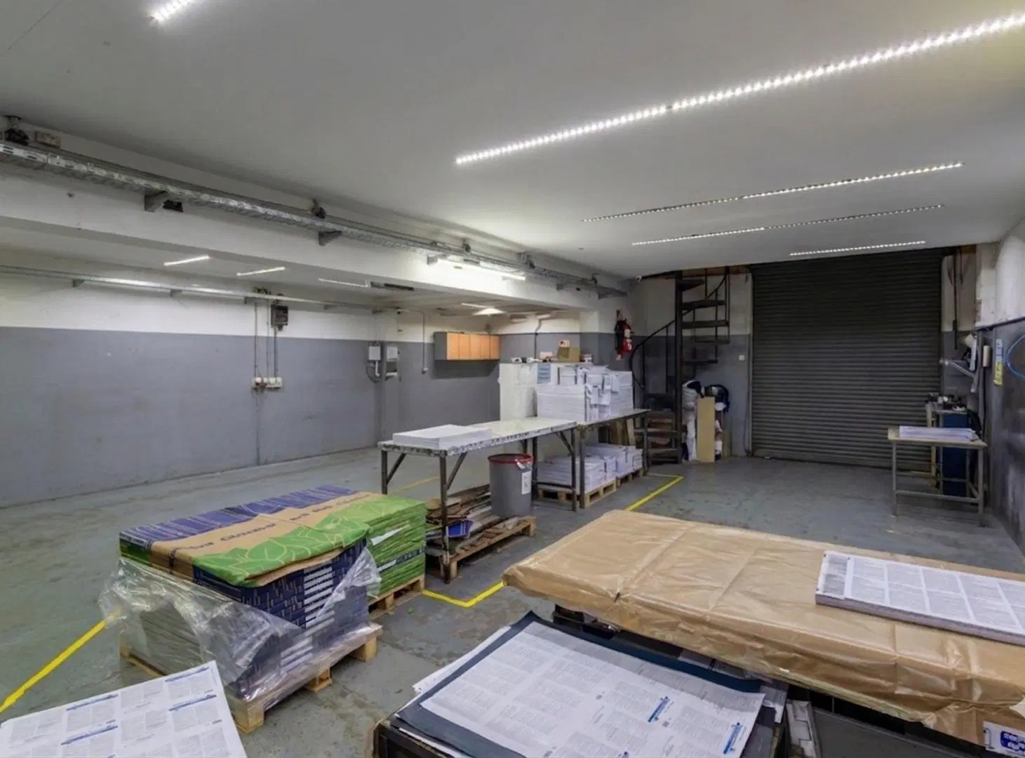 GALPON EN ALQUILER 375 M² CABALLITO NORTE 3