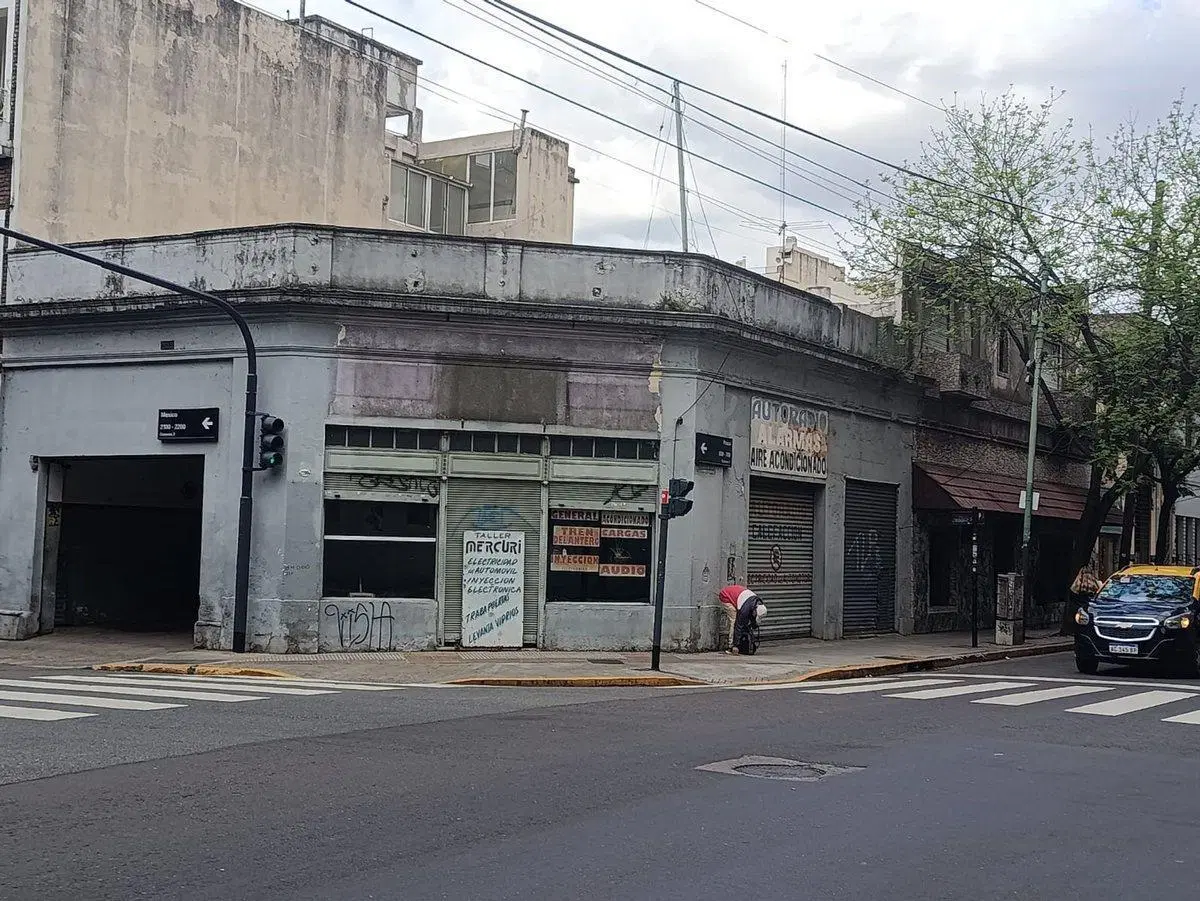Venta Lote Balvanera en esquina 260 m2 4