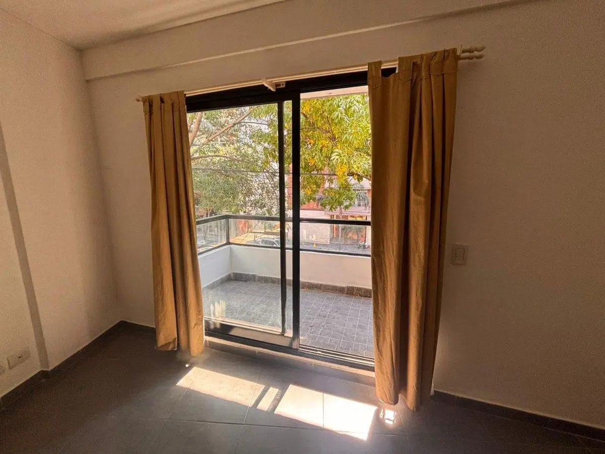 VENTA MONOAMBIENTE CABALLITO BALCON APTO PROF 3