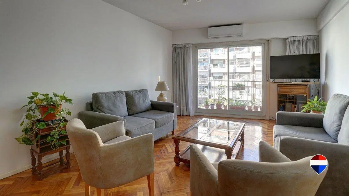 Venta departamento 4 ambientes con balcón/ cochera 4