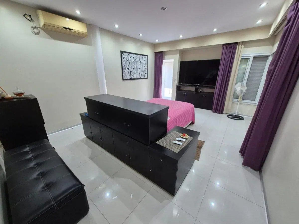 CASA 4 AMBIENTES VENTA SANTA CLARA VILLANUEVA APTO 2