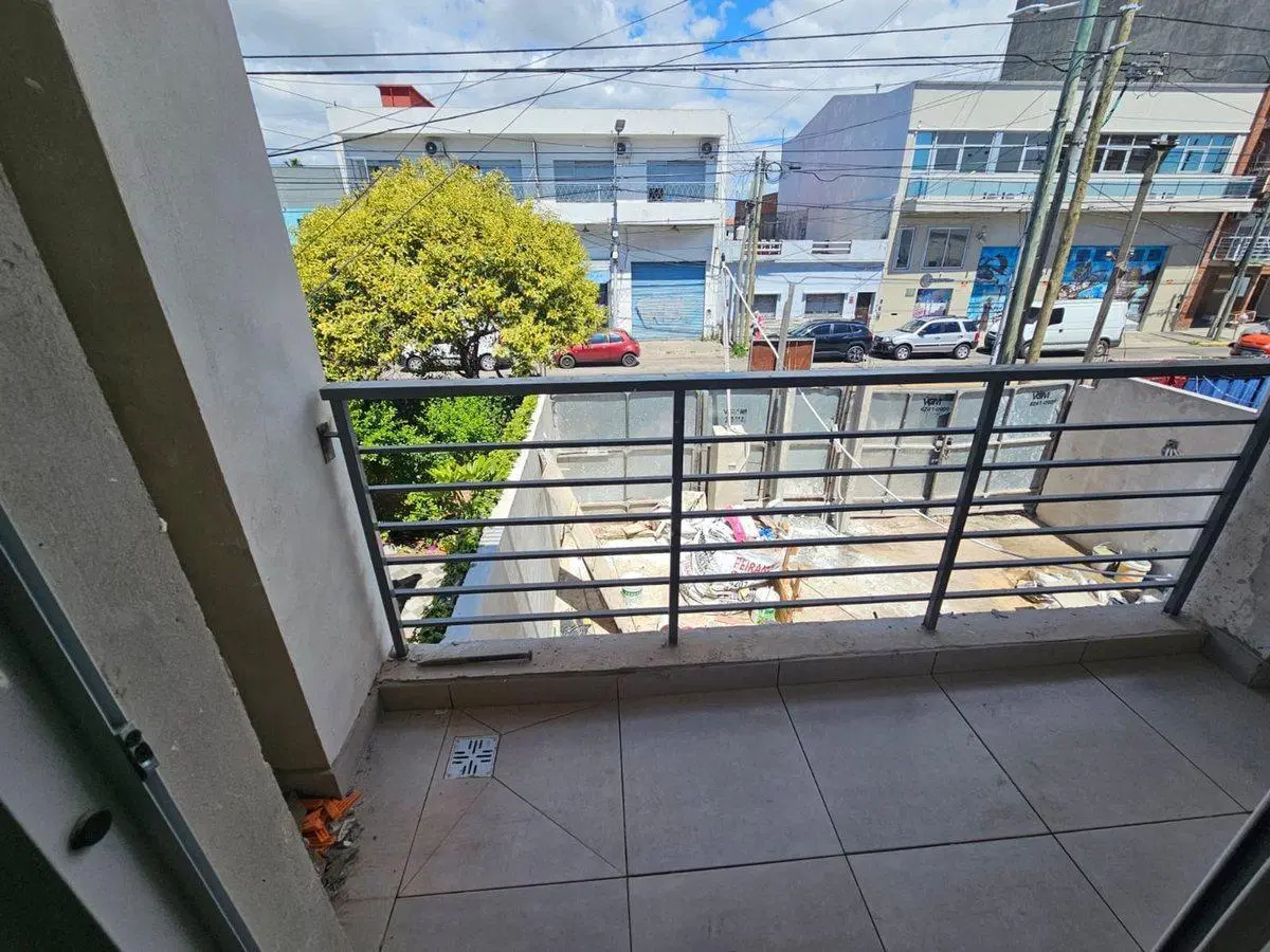 VENTA DEPARTAMENTO 2 AMIENTES C/ TERRAZA FINANCIA 5