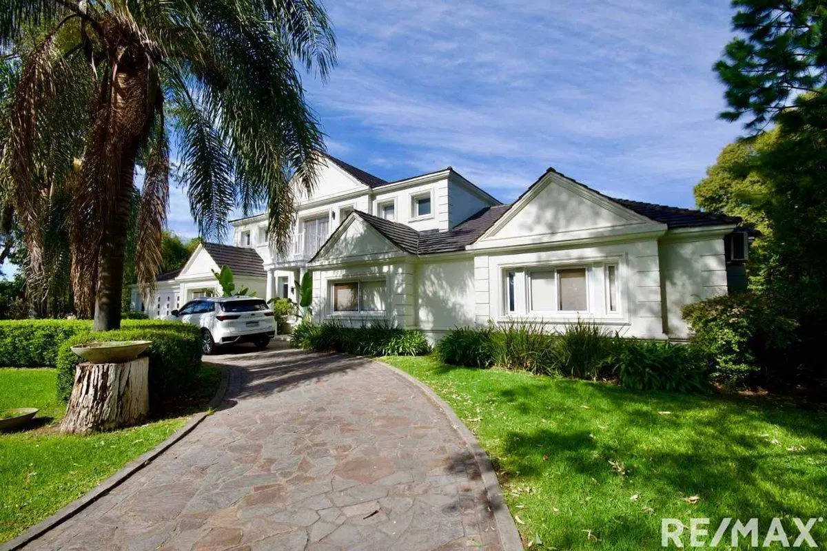 VENTA CASA 6 AMBIENTES EN COUNTRY SAN DIEGO MORENO 4