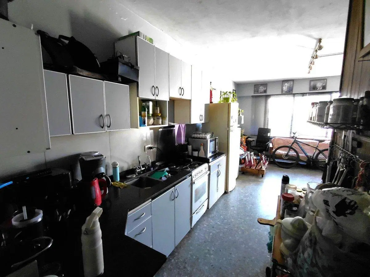 VENTA CASA - LOTE 222 M2 GRAL. PAZ 11.200 LINIERS 2