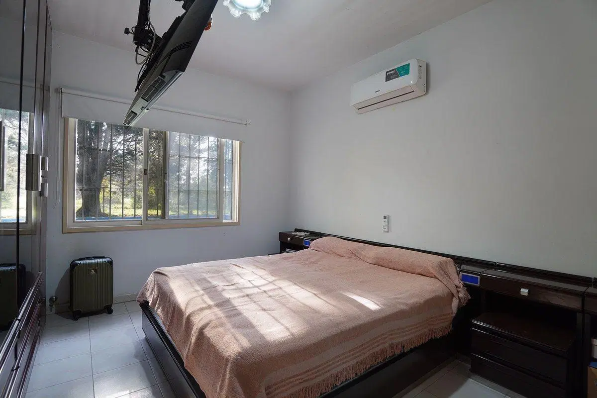 VENTA CASA QUINTA 3 AMBIENTES LIBERTAD PISCINA 3