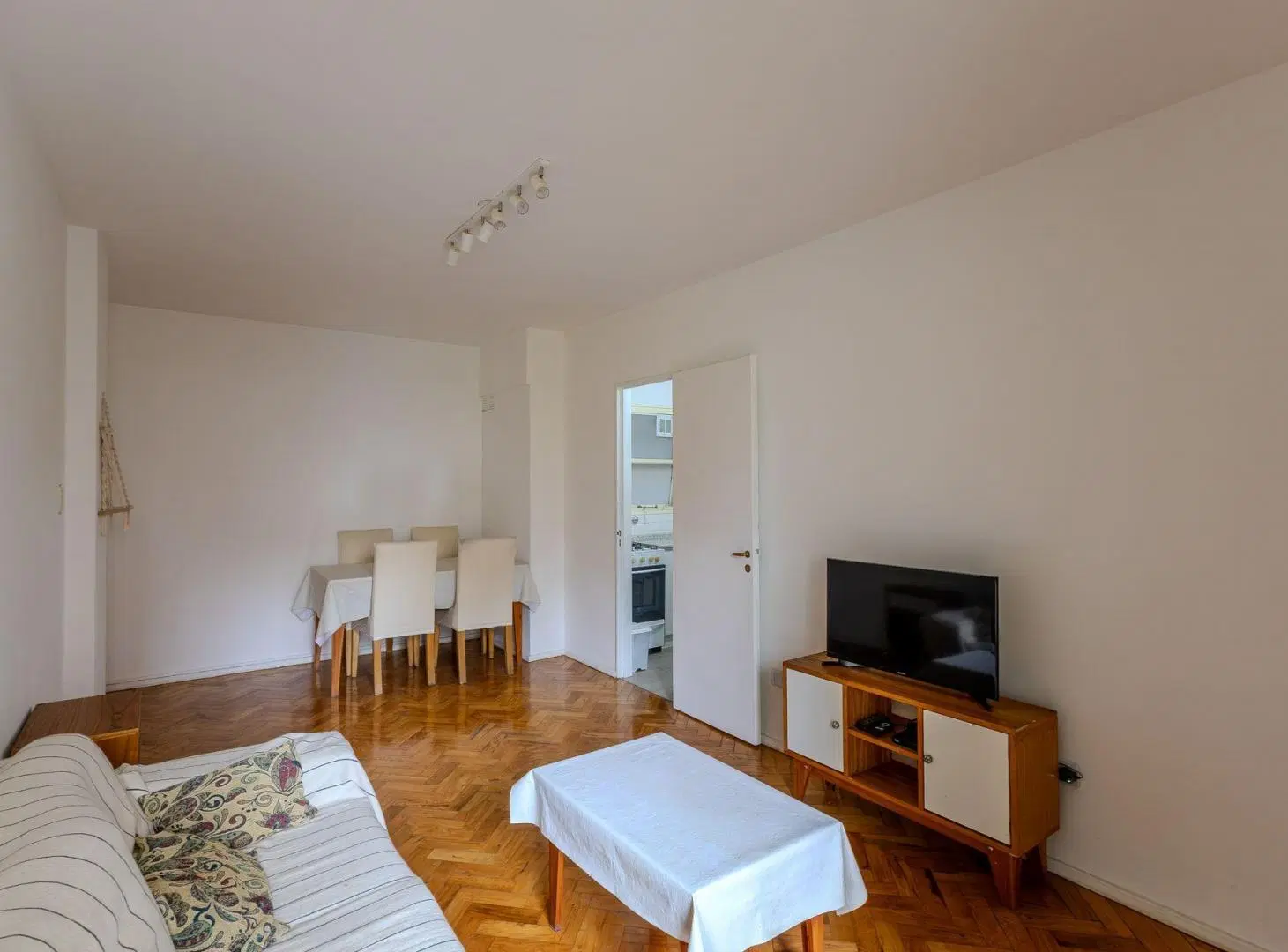 ALQUILER DEPARTAMENTO 2 AMBIENTES CABALLITO FRENTE 3