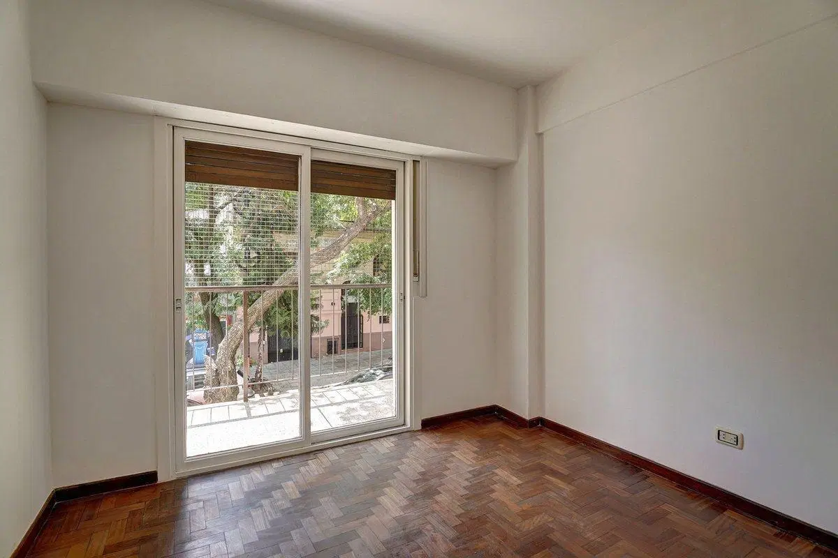 VENTA DEPTO 2 AMBIENTES FLORES BAJAS EXPENSAS 3