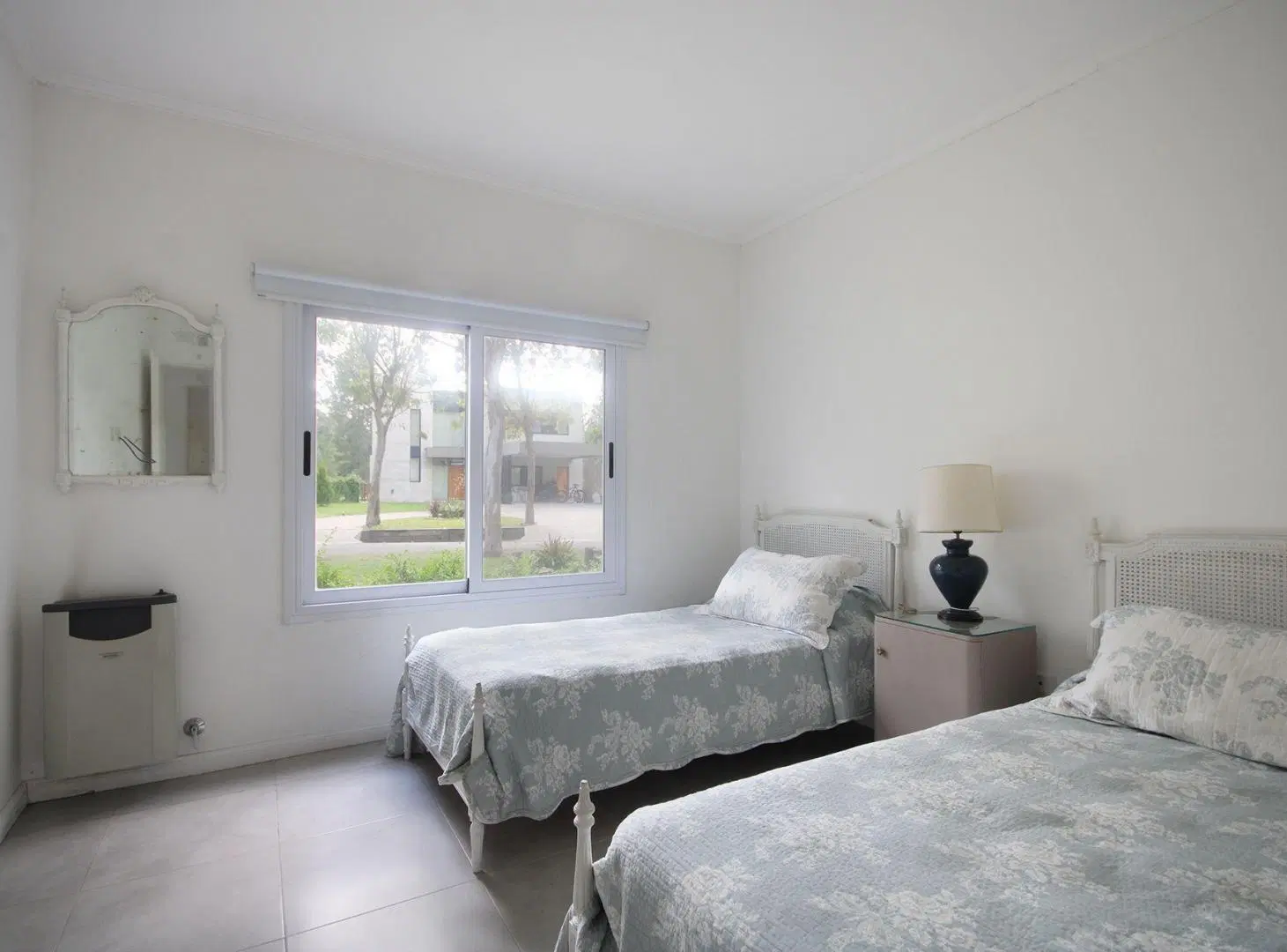 VENTA CASA 5 AMBIENTES EN MIRALAGOS 1 8
