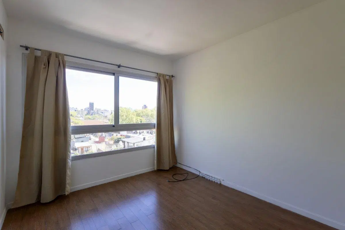 VENTA DEPARTAMENTO 2 AMBIENTES BALCON PARQUE CHAS 4