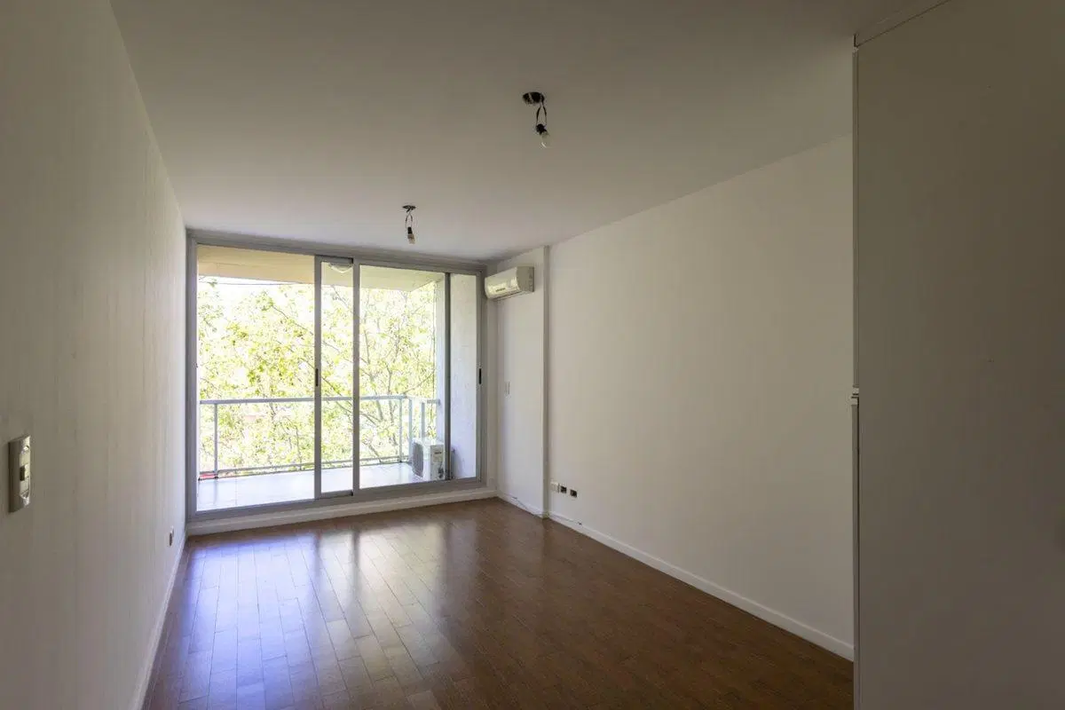 VENTA DEPARTAMENTO 2 AMBIENTES BALCON PARQUE CHAS 5