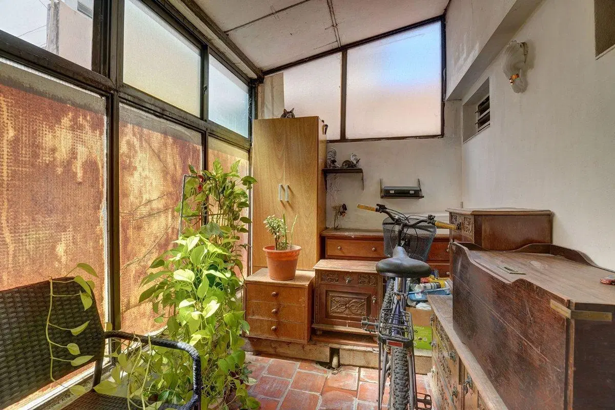 Venta casa triplex 4 ambientes Villa Urquiza 5
