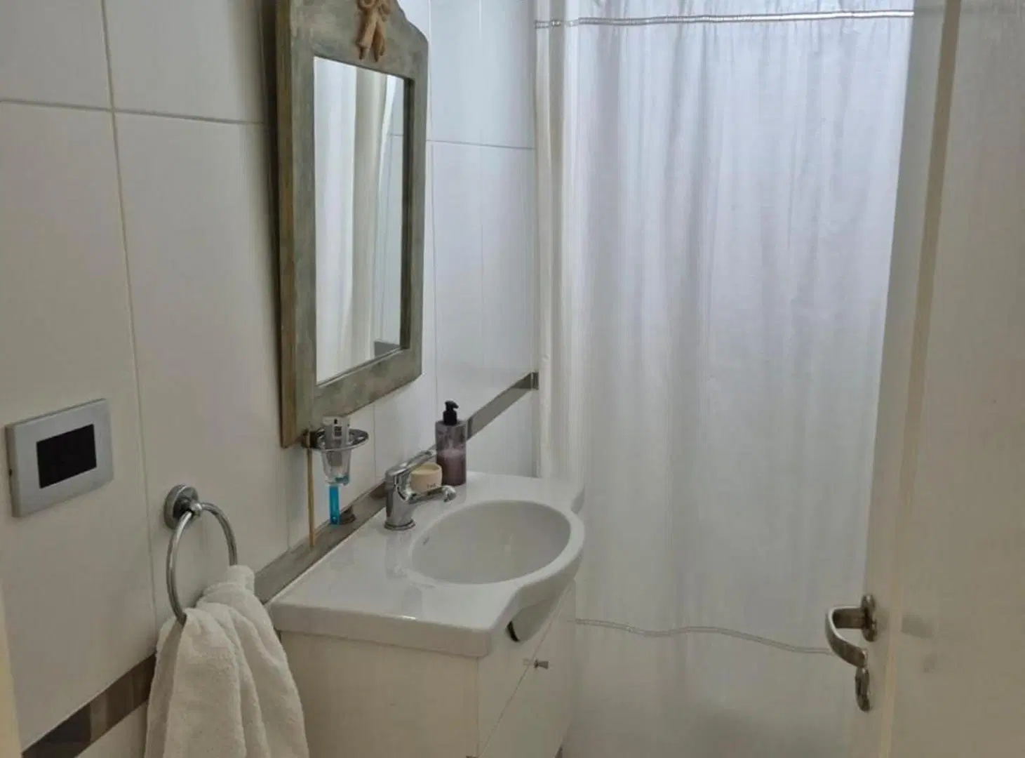 VENTA MONOAMBIENTE MONTE CASTRO CON BALCON 3