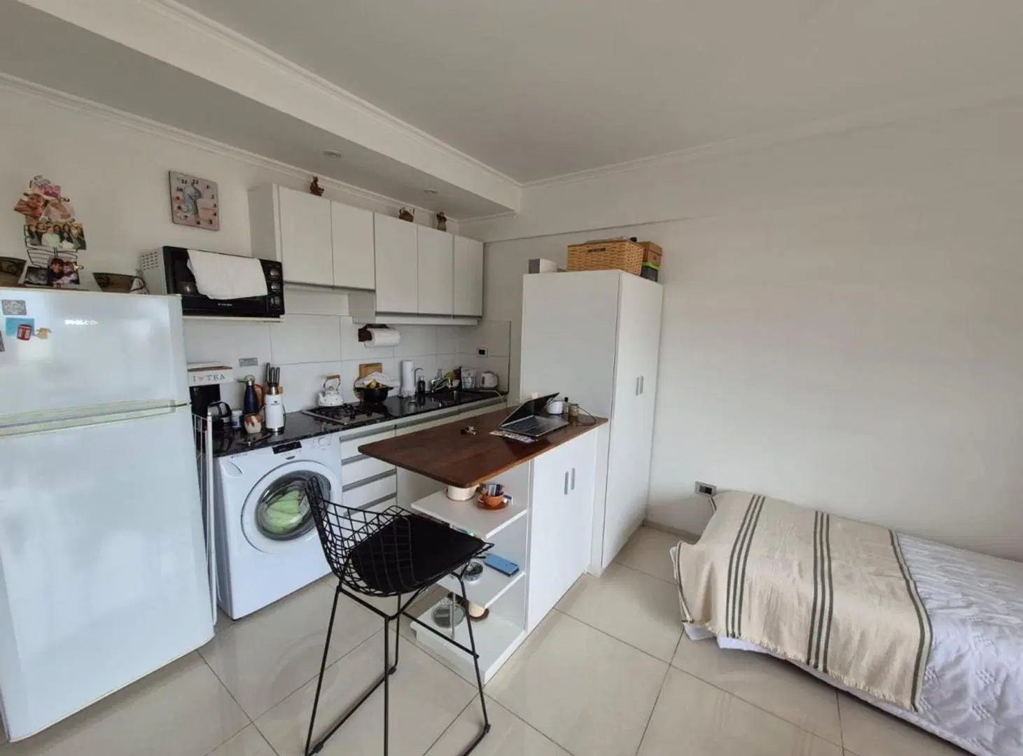 VENTA MONOAMBIENTE MONTE CASTRO CON BALCON 4