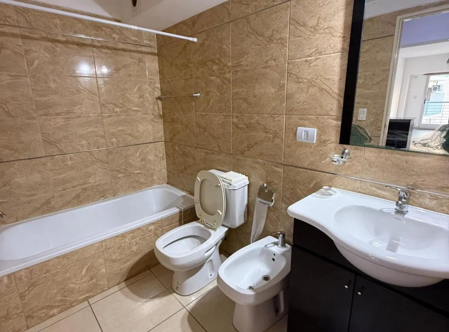 Alquiler Monoambiente en caballito con balcon 5