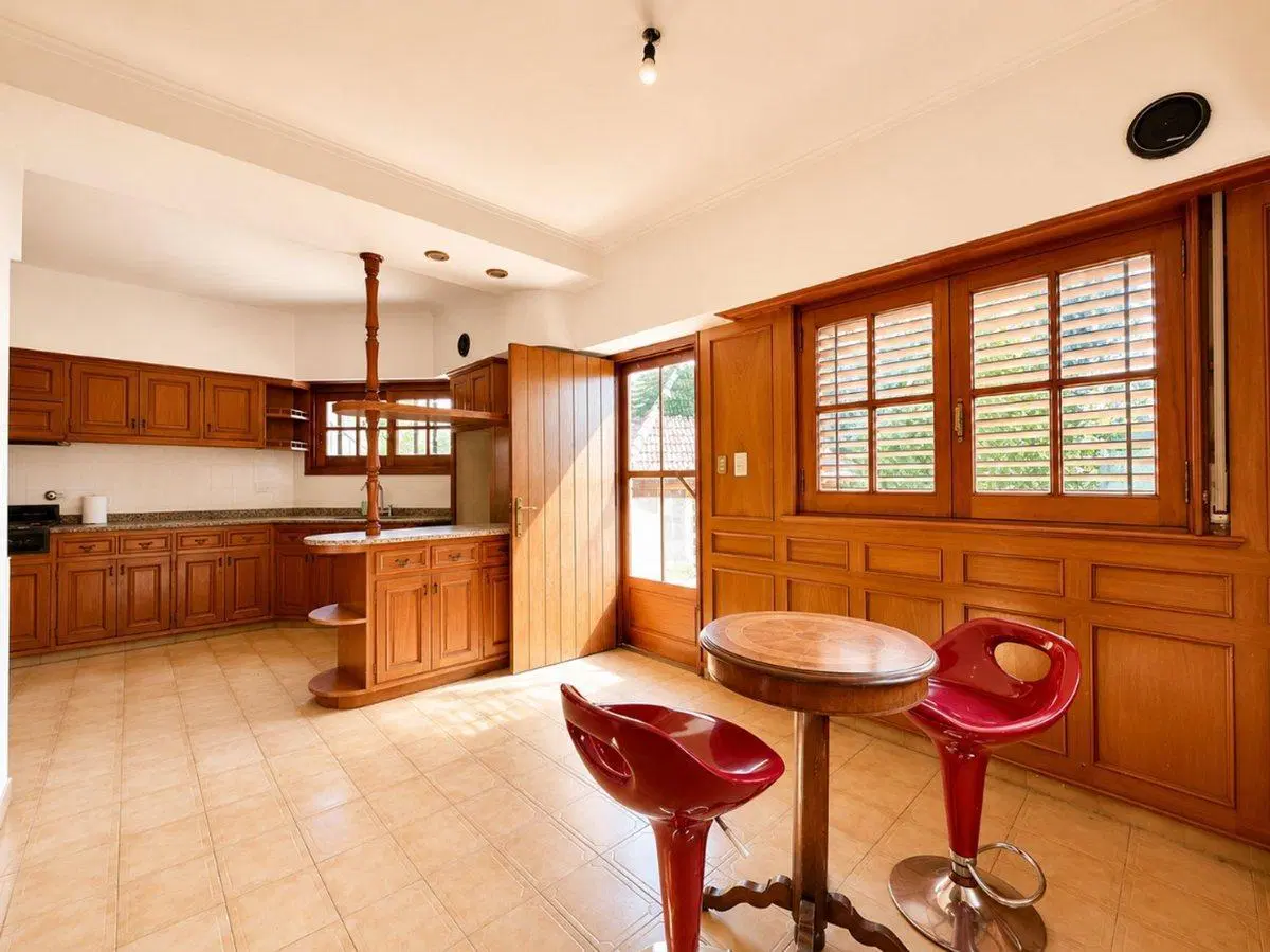 Venta Casa 6 amb Monte Grande GARAGE QUINCHO 2