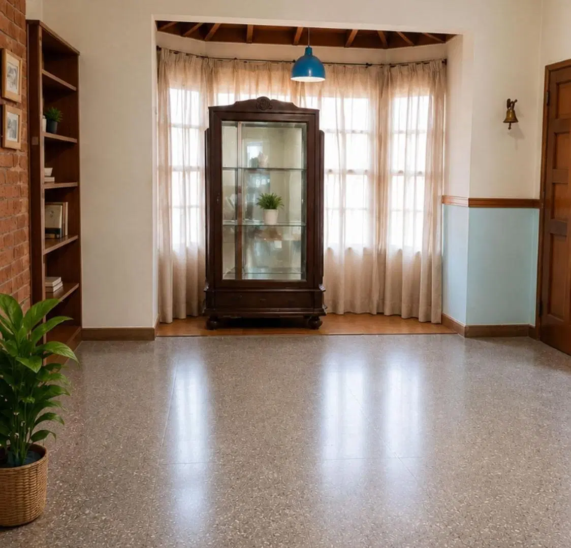 Casa con depto. independiente lote propio Palomar 8