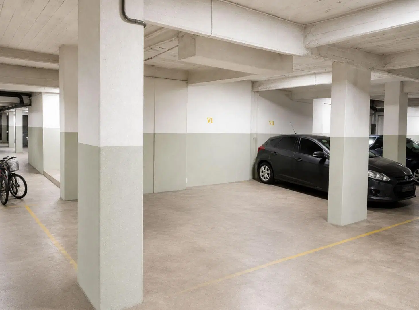 Venta Cochera doble Villa Ortuzar Fija y Cubierta 2