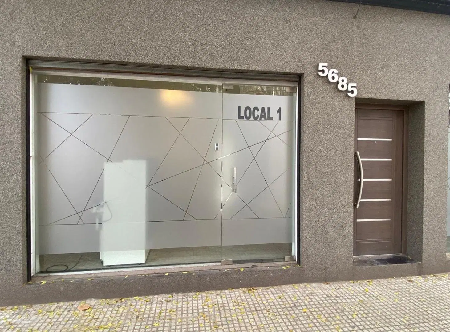 VENTA LOCAL EN LUGANO 8