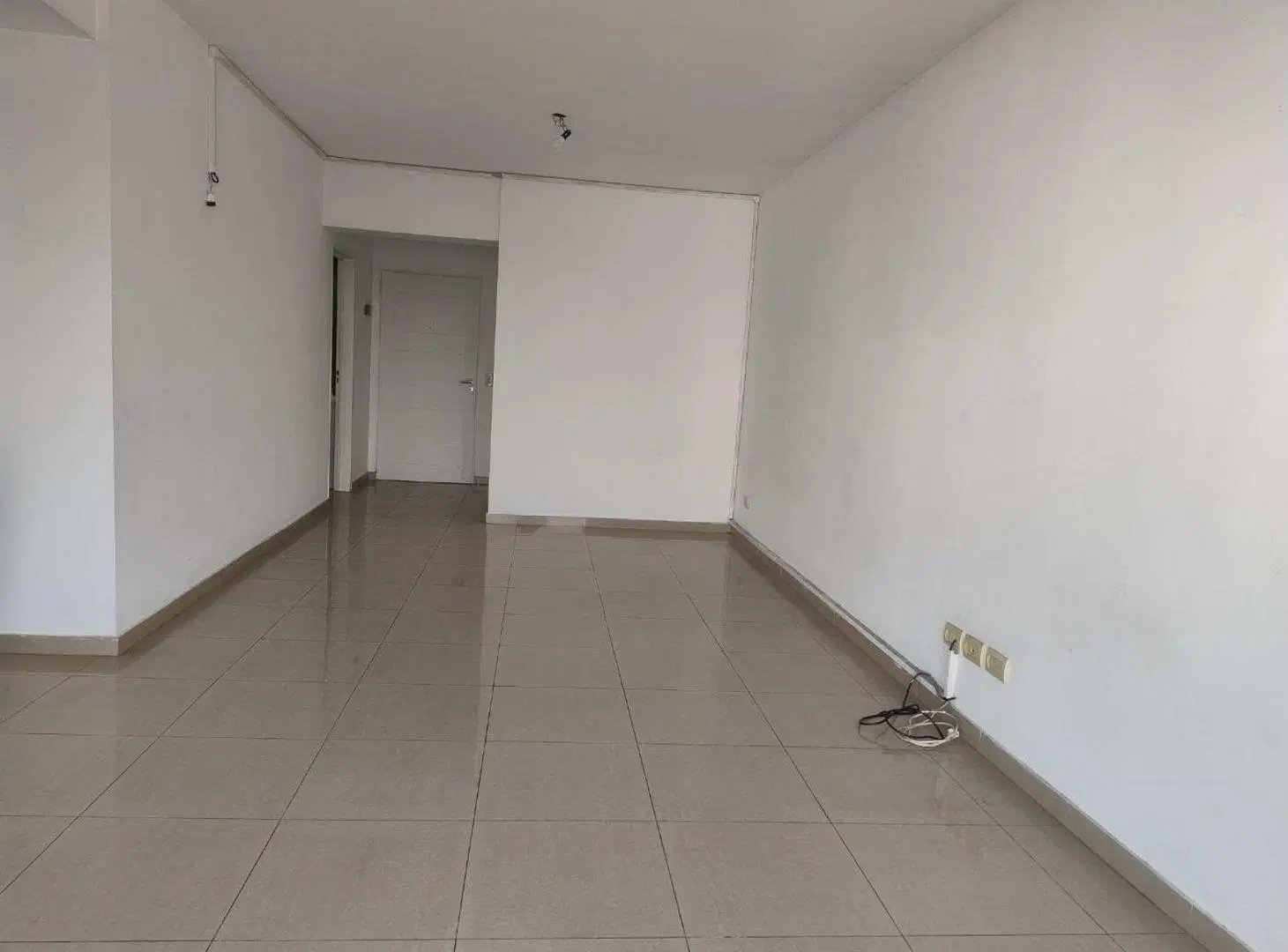 ALQUILER MONOAMBIENTE FLORES CON BALCON 34 METROS 8