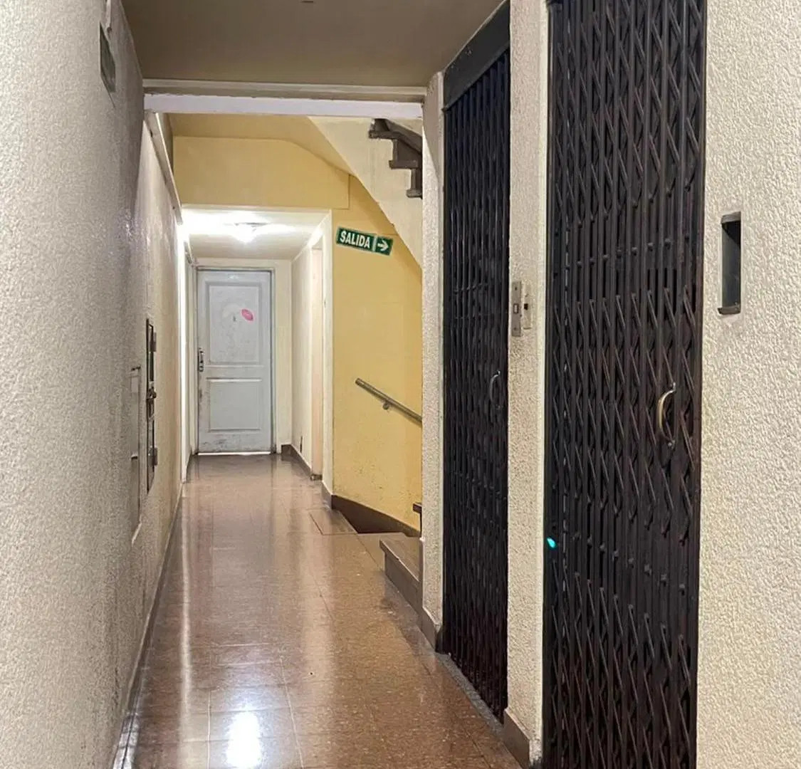 VENTA DEPARTAMENTO 2 AMB. POMPEYA  A MTS. METROBUS 3
