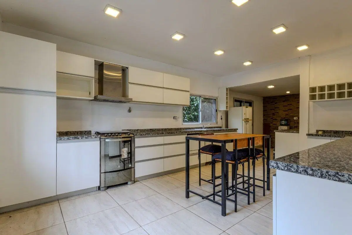 VENTA CASA 4 AMB PILAR BARRIO CERRADO AMENITIES 4
