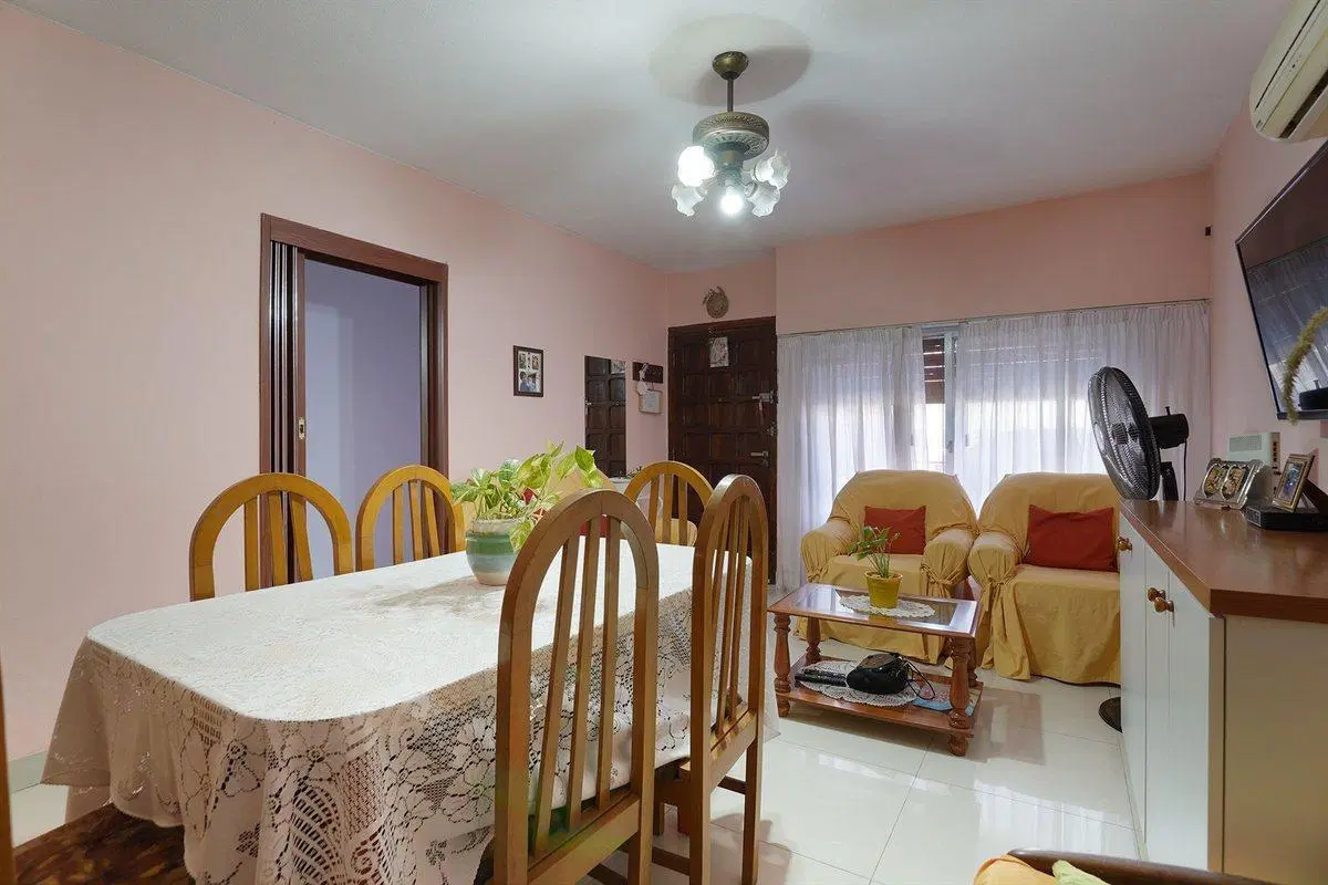 CASA MODERNA COCHERA FONDO JARDIN PARRILLA QUINCHO 2