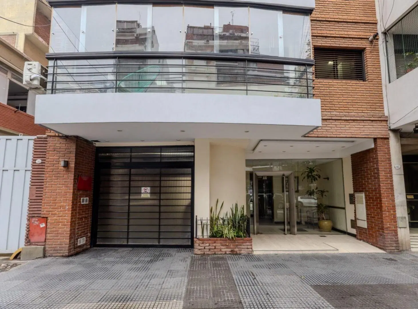 VENTA DEPARTAMENTO 4 AMBIENTES CABALLITO COCHERA 3