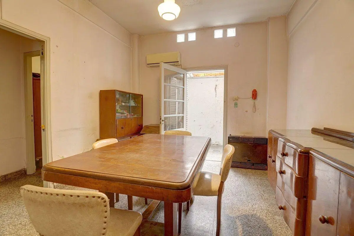 Venta PH 4 ambientes en PB con Patio sin expensas 3