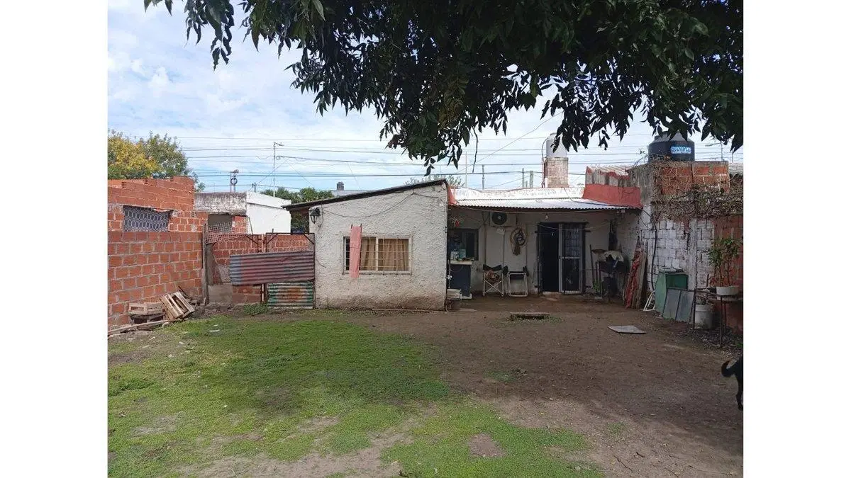 Venta de casa en Merlo Norte 3