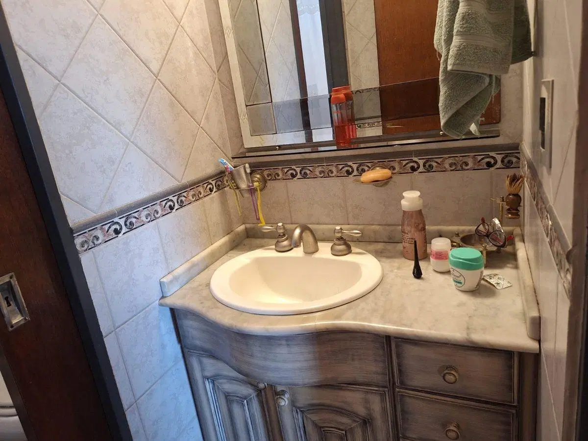 Casa VENTA Longchamps 5 AMBIENTES patio y pileta 3