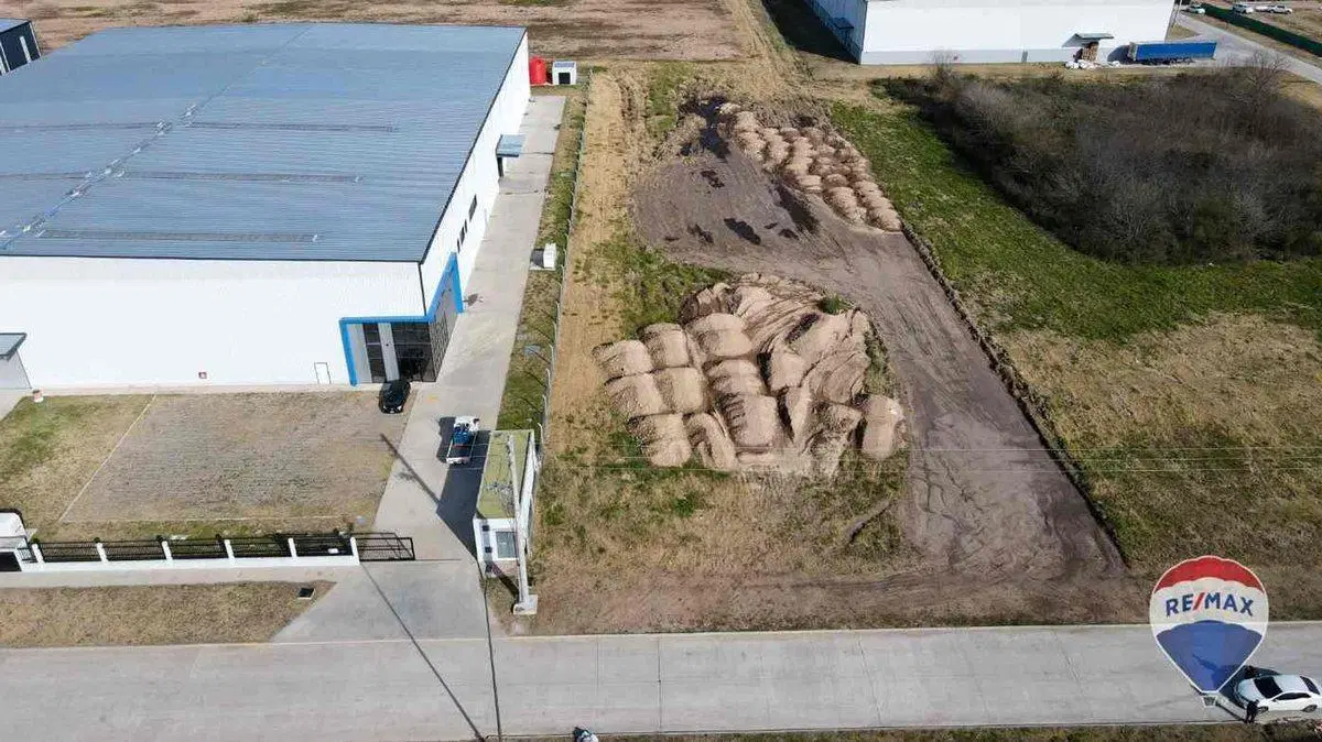 LOTE EN POLO INDUSTRIAL SPEGAZZINI FINANCIACION 8