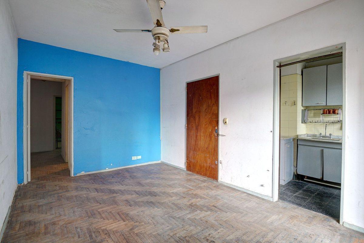 Foto de VENTA DEPARTAMENTO 3 AMBIENTE BARRIO NORTE BALCON, imagen 4