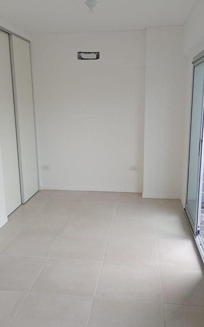 Foto de VENTA MONOAMBIENTE CON BALCÓN - SANTOS LUGARES, imagen 1