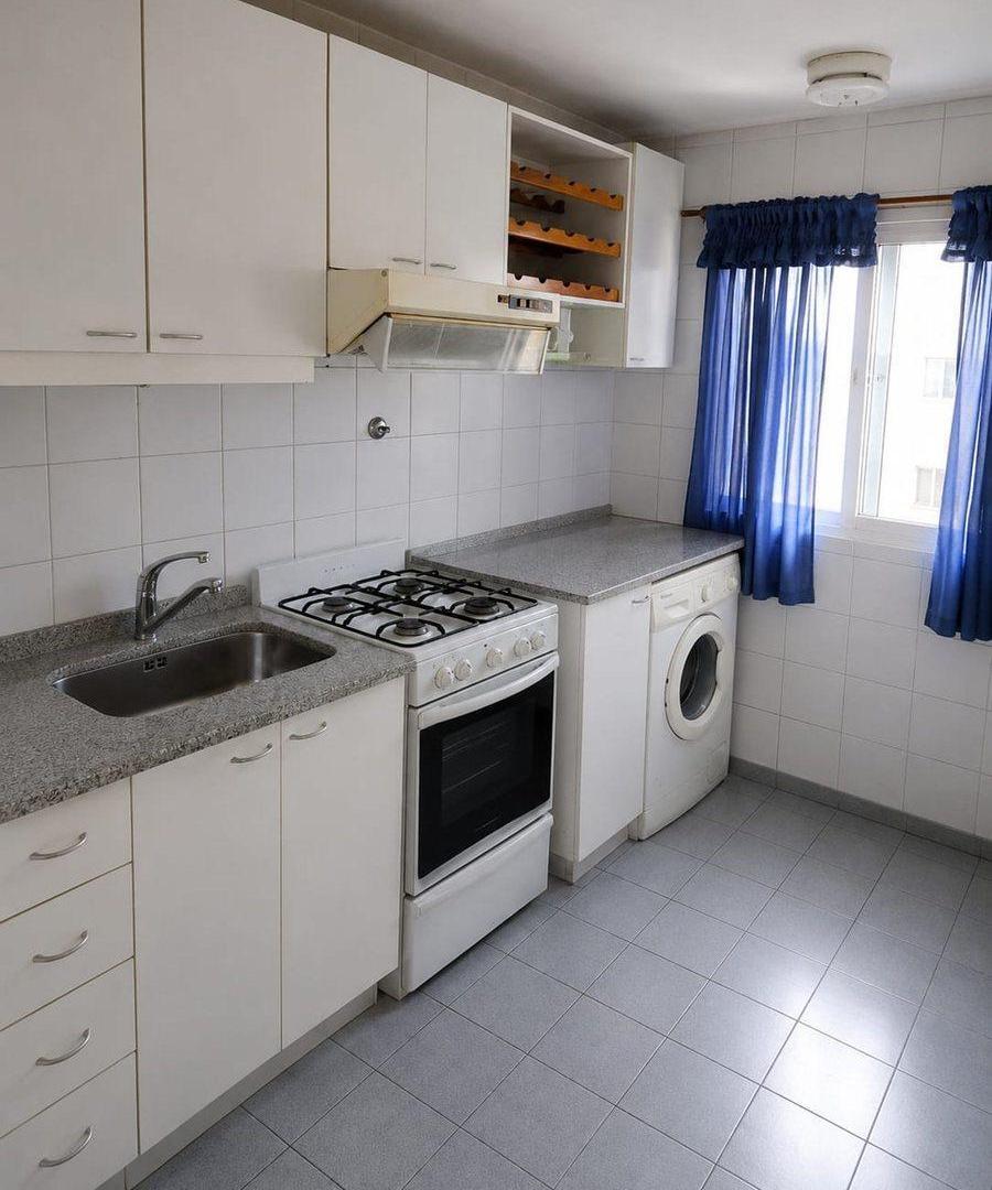 Foto de VENTA DEPARTAMENTO 3 AMBIENTES FLORES CON BALCON, imagen 2