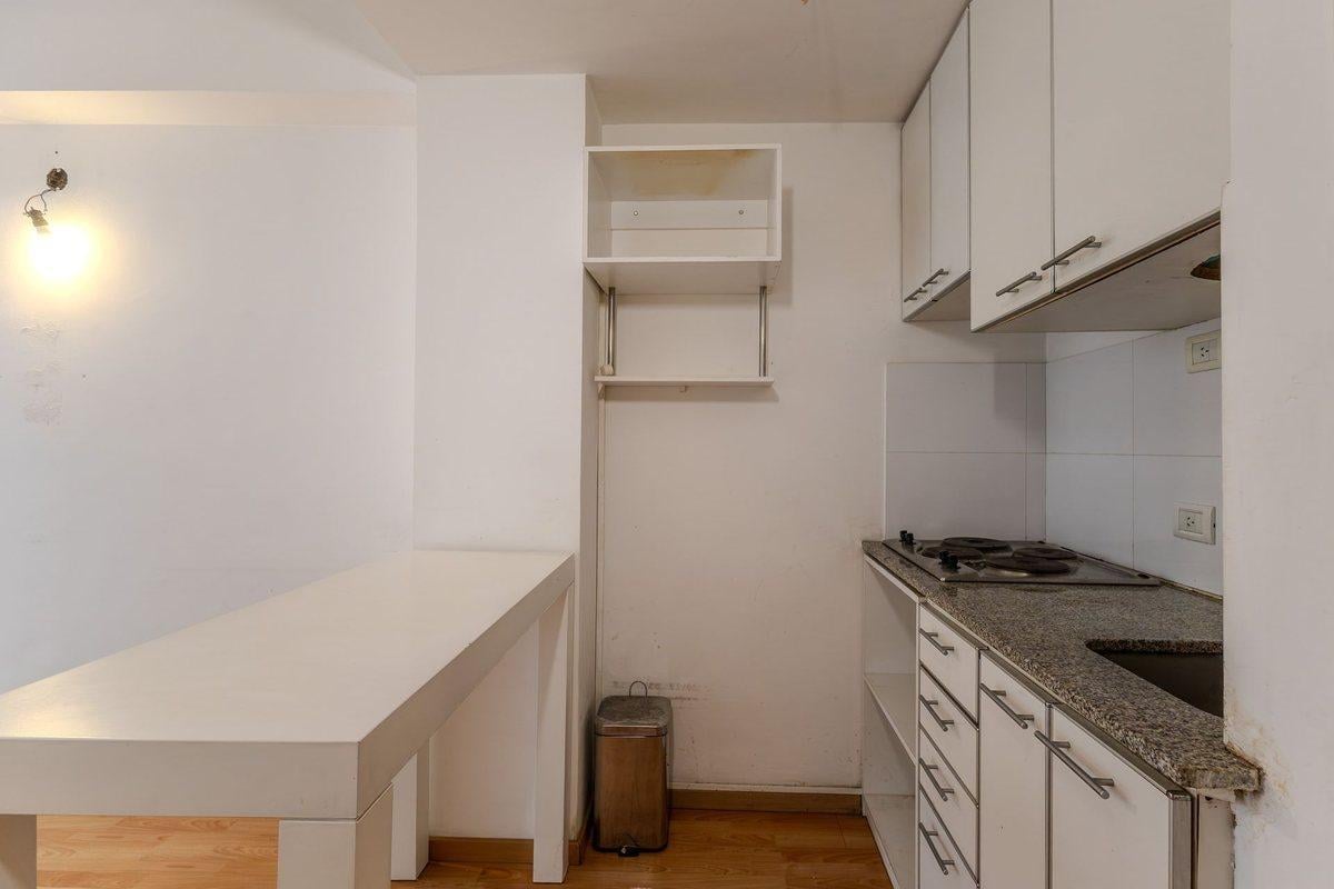 Foto de VENTA MONOAMBIENTE CON COCHERA Y PARRILLA AV BOEDO, imagen 2