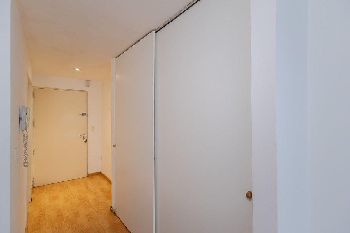 Foto de VENTA MONOAMBIENTE CON COCHERA Y PARRILLA AV BOEDO, imagen 4