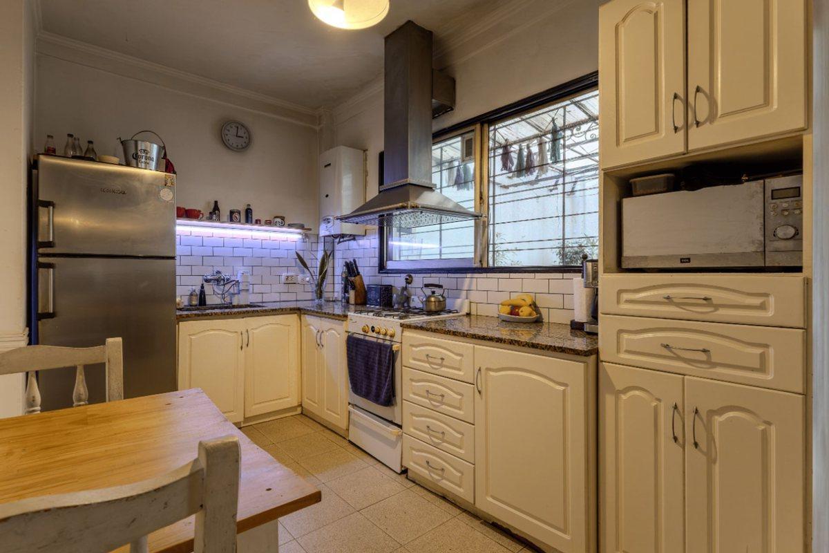 Foto de Departamento VENTA Lanús 4 AMBIENTES patio, imagen 5