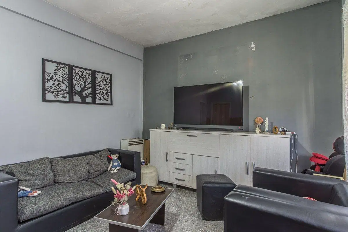 VENTA CASA 4 AMBIENTES + GALPON EN ESQUINA TABLADA 4