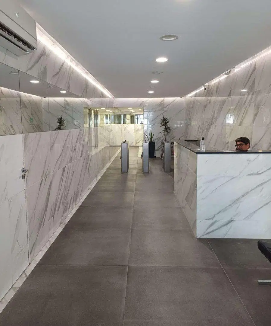 Venta Oficina de  247 Metros en Parque Patricios 3