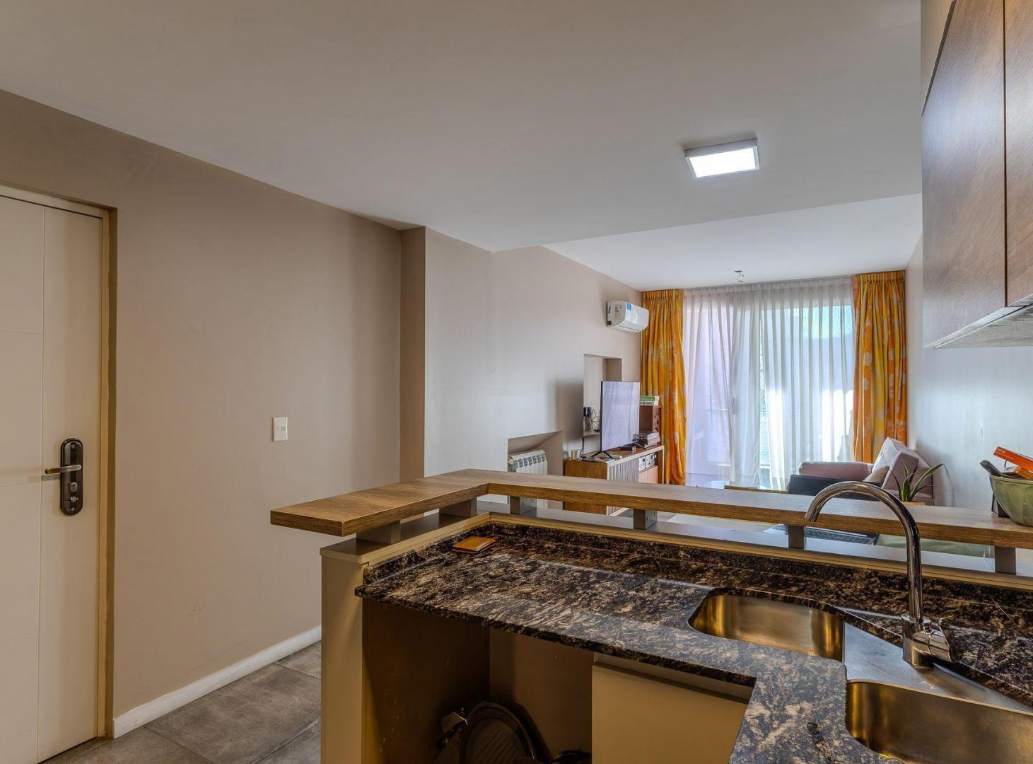 Foto de VENTA DEPARTAMENTO 2 AMBIENTES SAENZ PEÑA, imagen 1