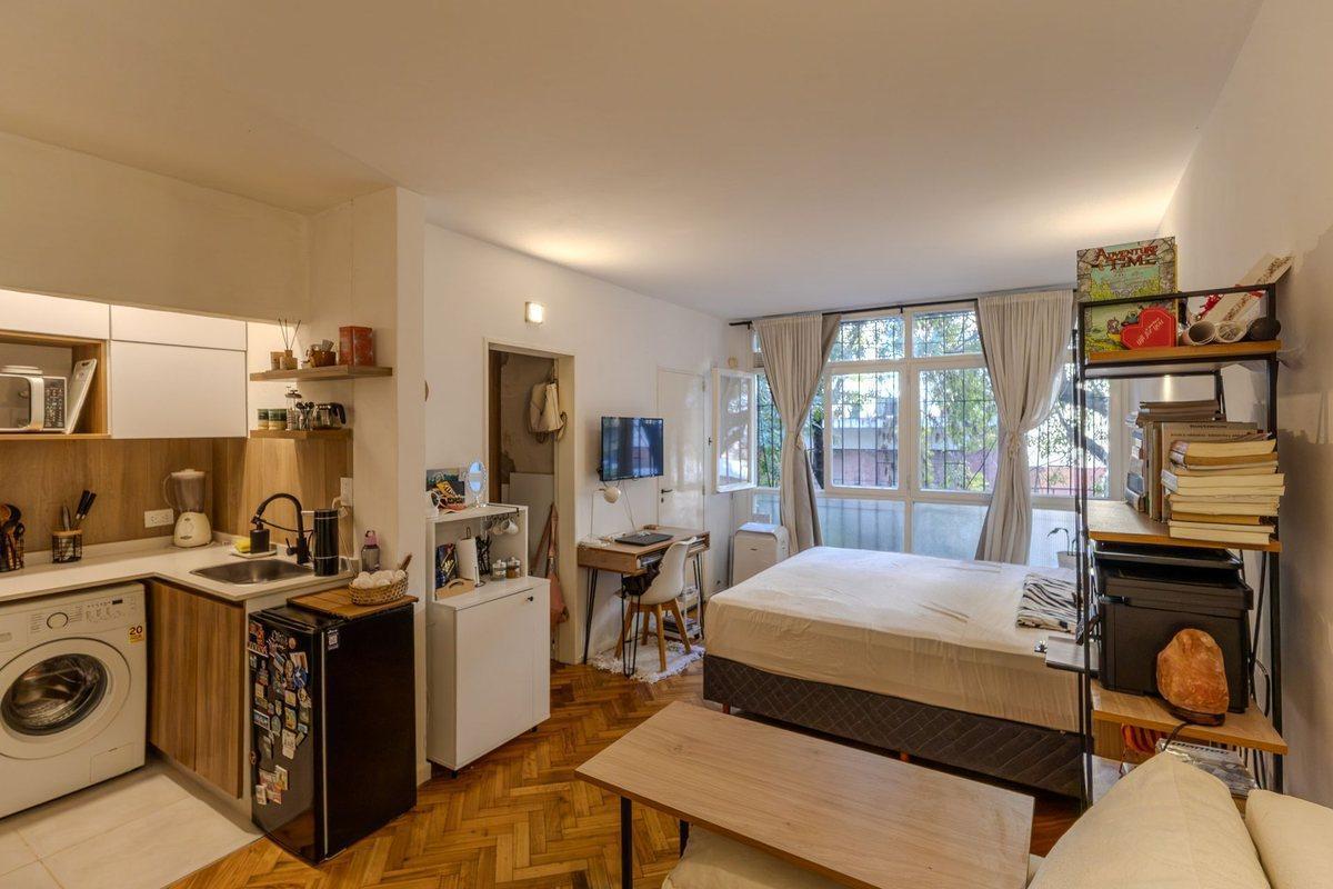 Foto de VENTA MONOAMBIENTE AL FRENTE EN COLEGIALES A NUEVO, imagen 2