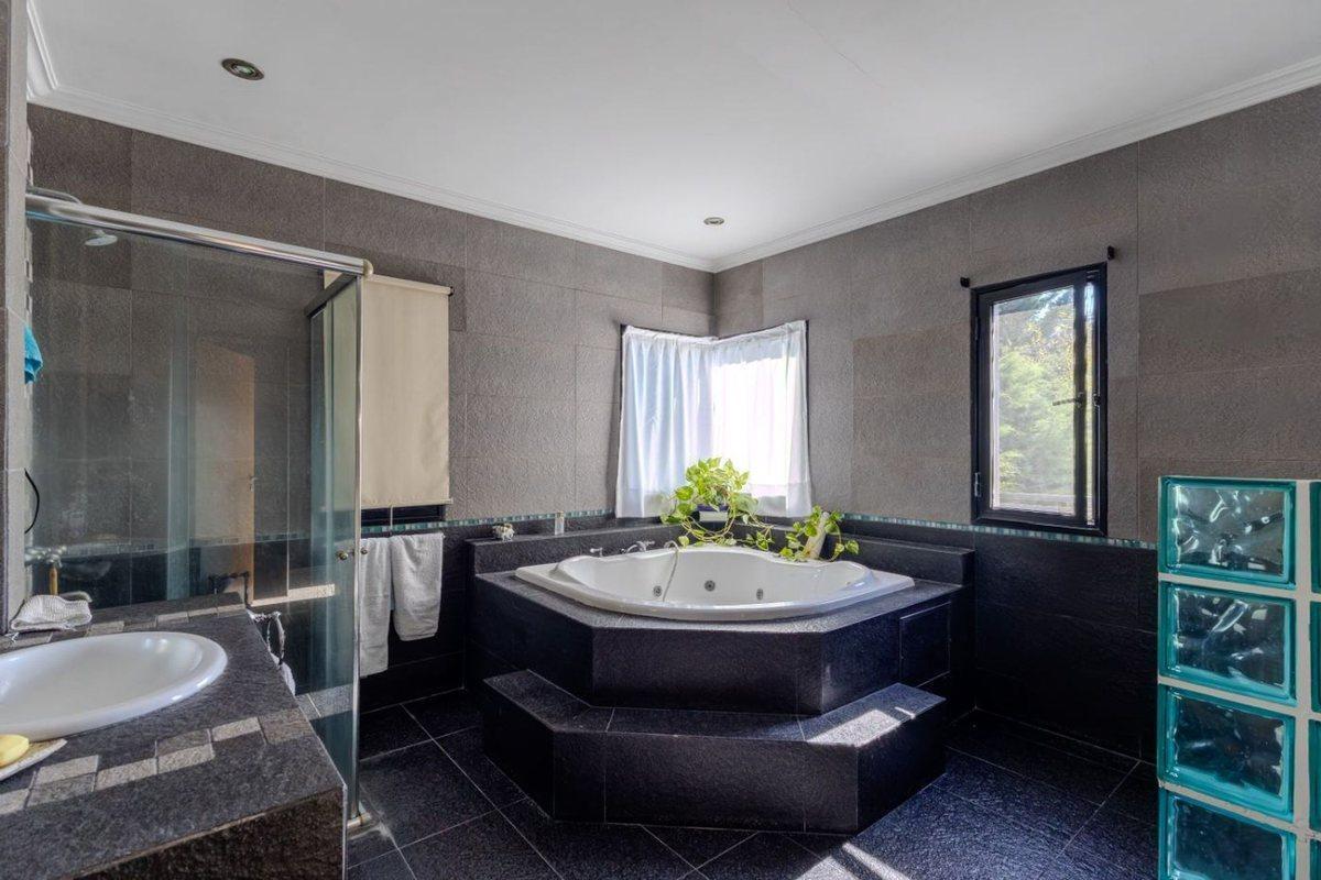 Foto de VENTA CASA 4 AMBIENTES VILLAGE DEL PARQUE, imagen 4